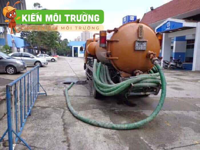 hút bể phốt tại Long Biên