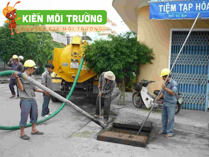 hút bể phốt tại thạch thất