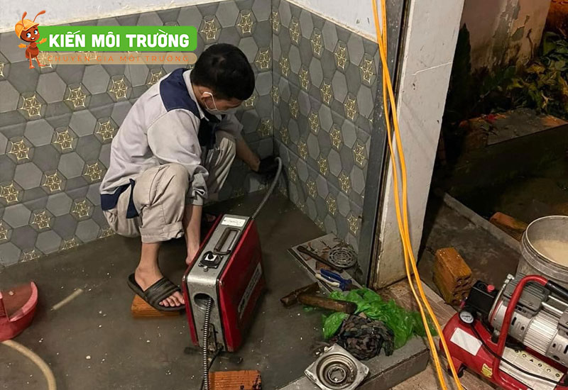 Thông tắc cống tại Liễu Giai