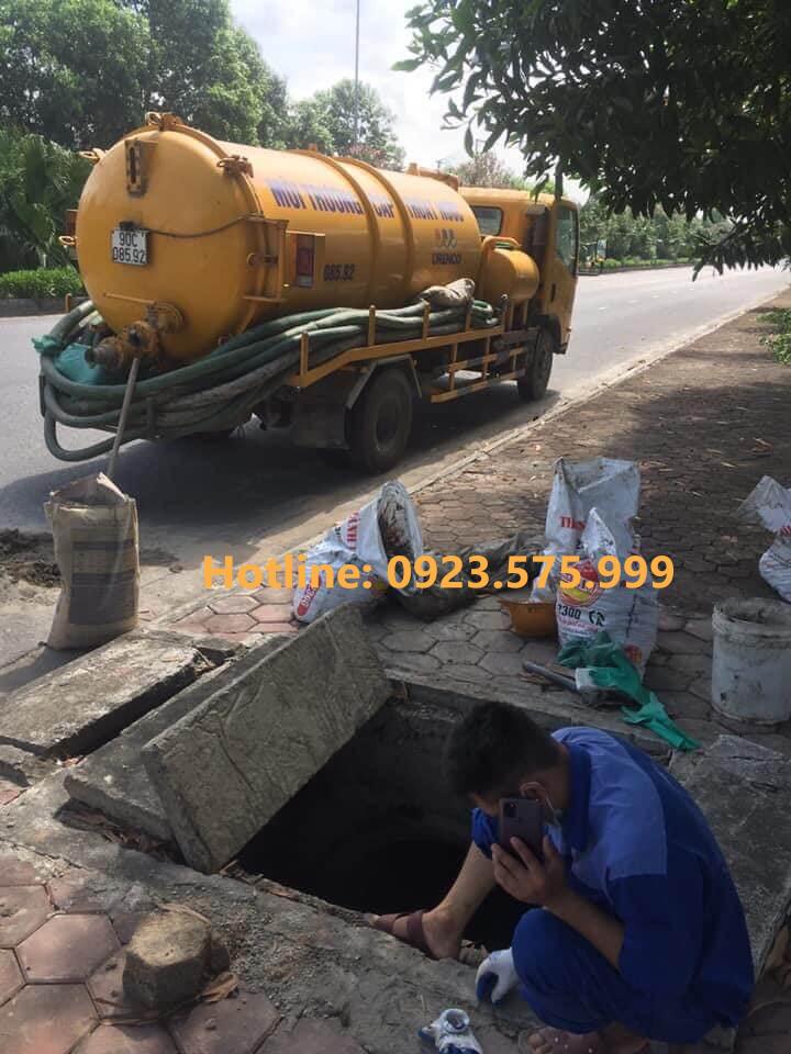 Hút bể phốt tại Tuyên Quang