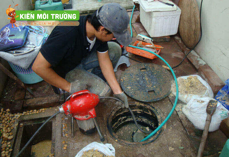 thông cống nghẹt Quận 9 