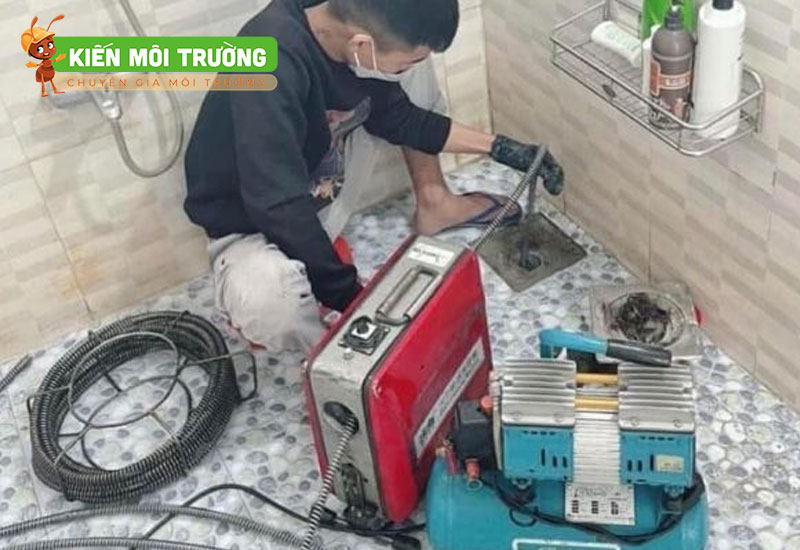 Thông cống nghẹt Quận 10