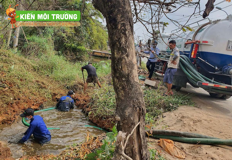 Hút hầm cầu phường Cầu Kho