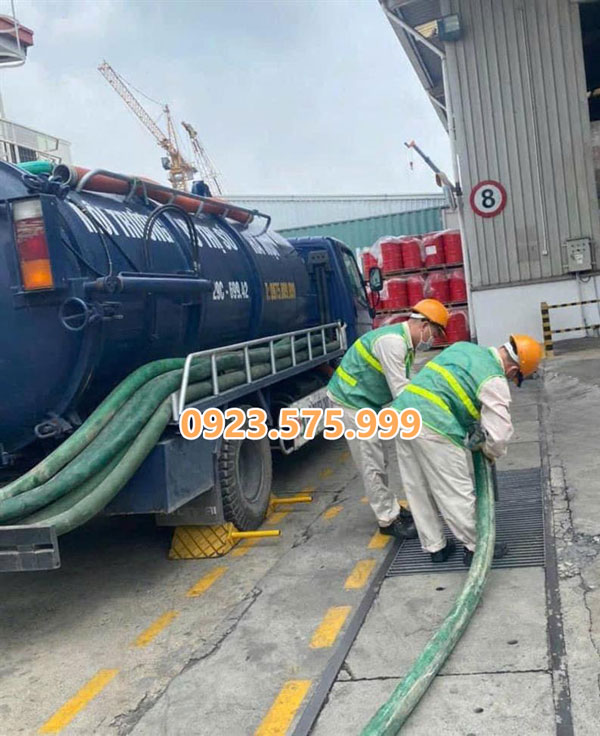 Hút hầm cầu Bến Tre
