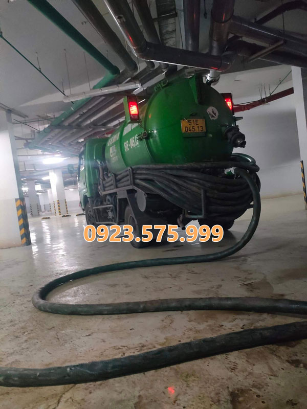 Hút hầm cầu tại Huế