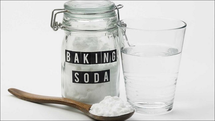 Sử dụng baking soda tự thông tắc bồn cầu nhẹ tại nhà