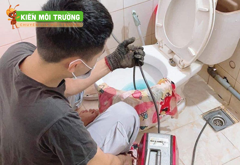 thông tắc bồn cầu tại Thanh Oai