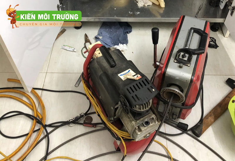 thông tắc chậu rửa bát tại Hà Đông