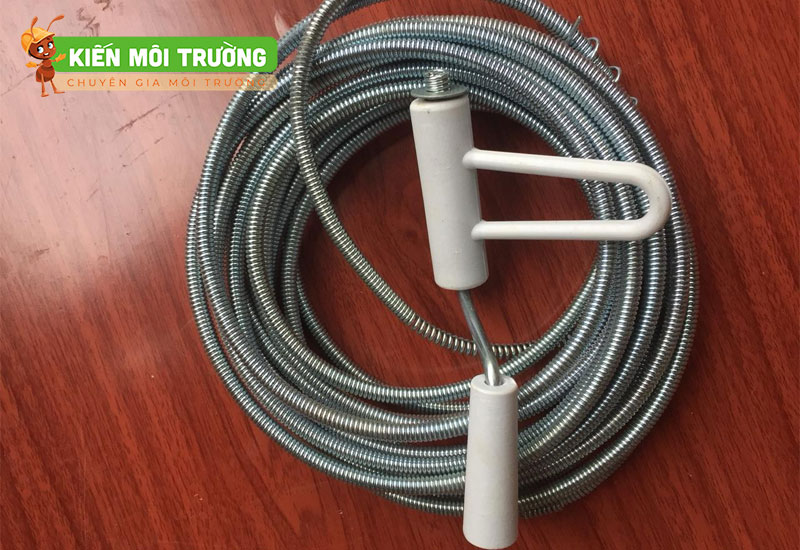 cách thông ống thoát sàn bị tắc