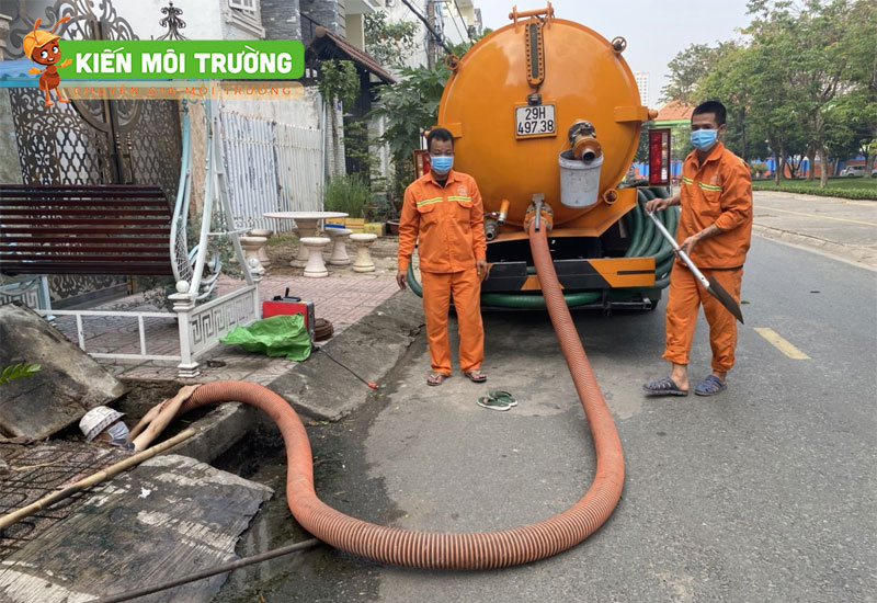 Nạo vét hố ga quận Thủ Đức