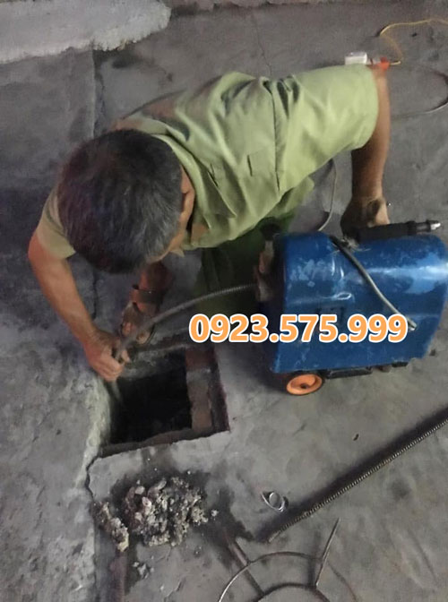 Thông tắc cống tại Thạch Thất