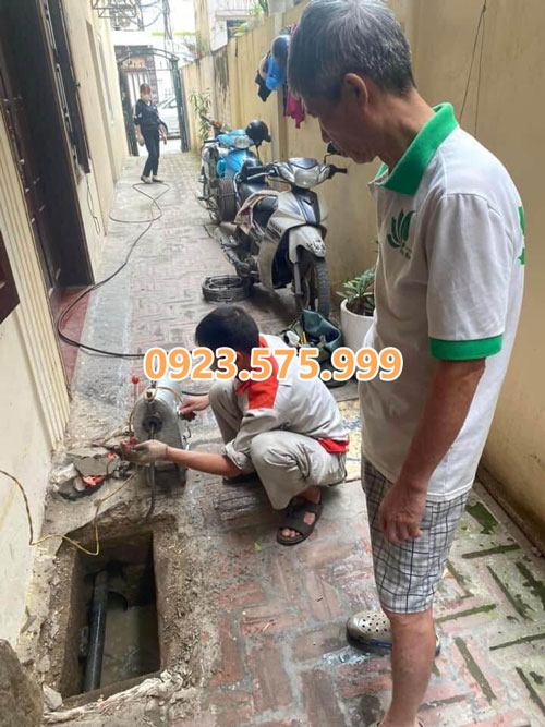 Thông tắc cống