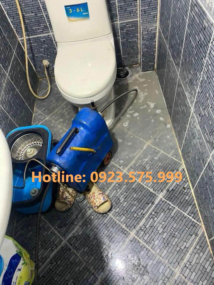 Thông tắc cống tại Hoài Đức