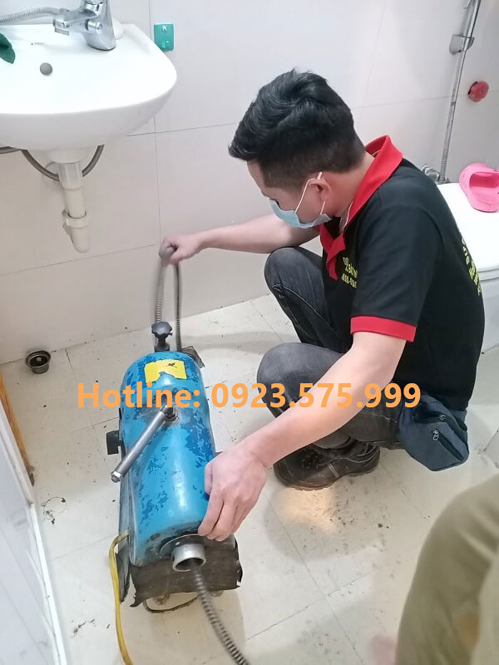 Xử lý mùi hôi nhà vệ sinh tại Hà Nội