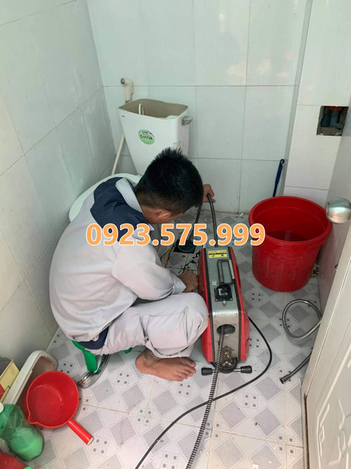 Thông tắc cống tại Kim Mã