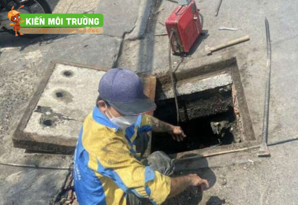 Thông tắc cống tại Bá Thước