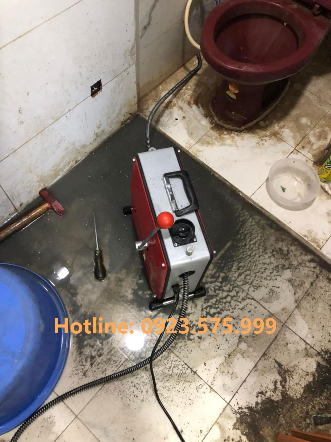 Thông tắc cống tại Hà Trung 
