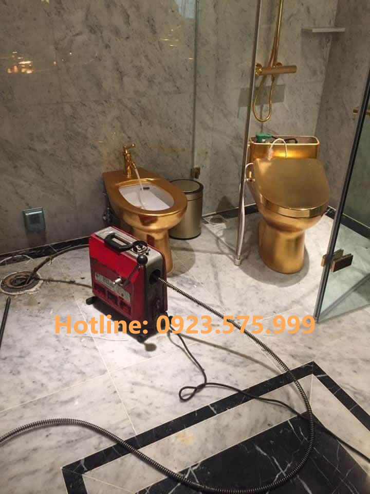 Thông tắc cống tại Hà Trung 