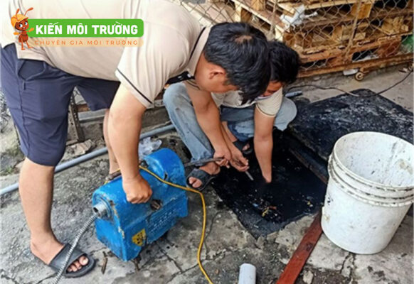 Thông tắc cống tại Sầm Sơn
