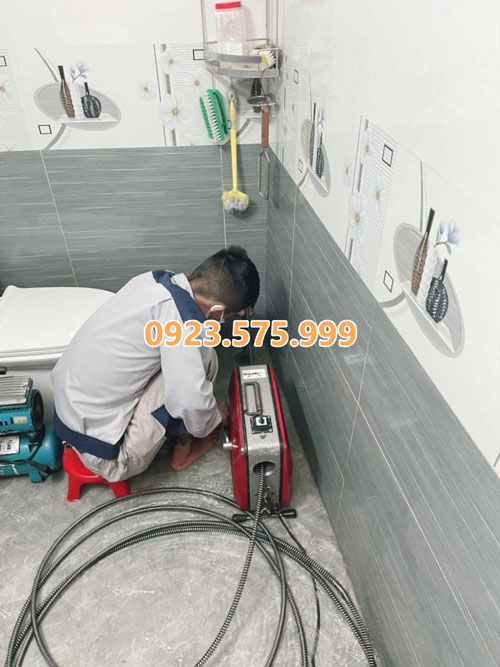 thông cống nghẹt quận 3