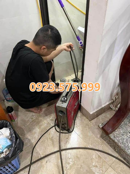 Thông cống nghẹt quận 4