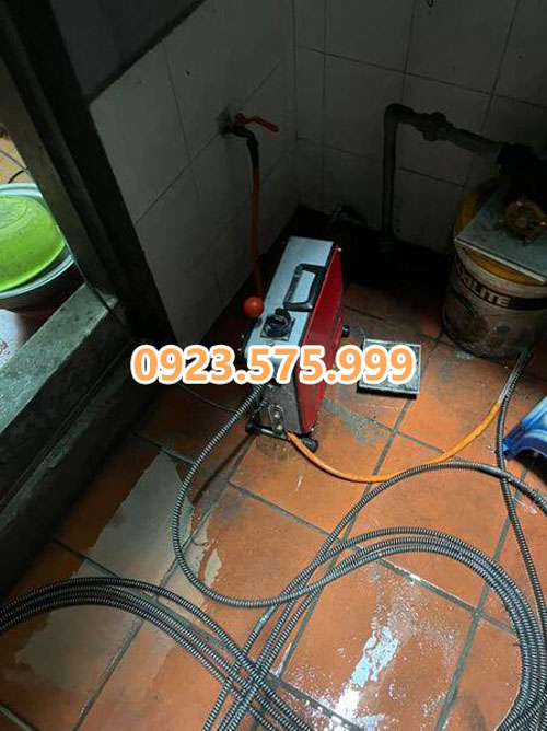 Thông cống nghẹt Quận 9